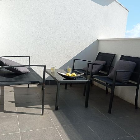 Apartment Matej Stobreč Eksteriør bilde