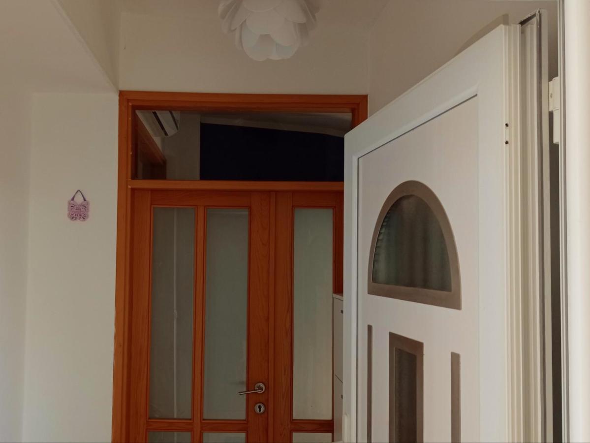 Apartment Matej Stobreč Eksteriør bilde